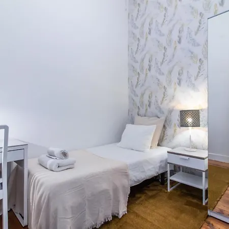 Liberdade - 7 Bedroom Апартаменты *