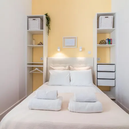 Liberdade - 7 Bedroom Lägenhet