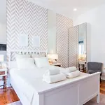 Liberdade - 7 Bedroom Διαμέρισμα