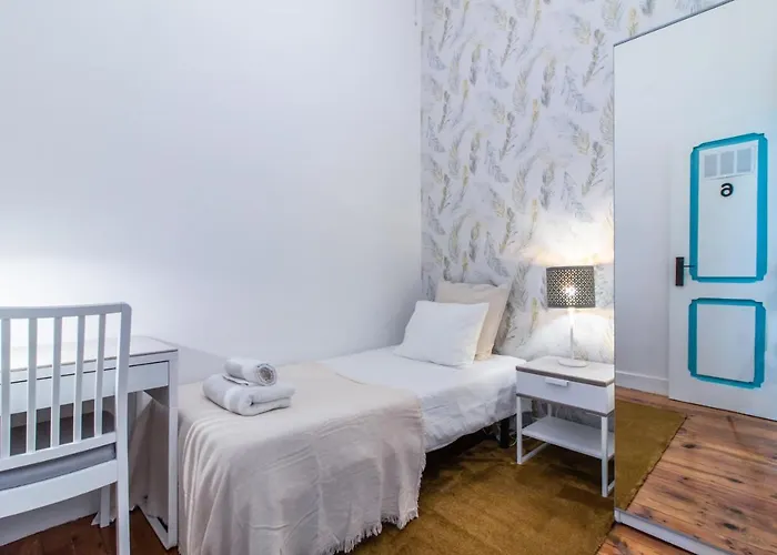 Liberdade - 7 Bedroom アパート *
