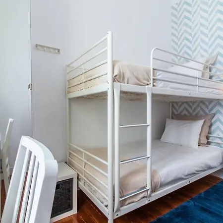 Appartamento Liberdade - 7 Bedroom Lisbona