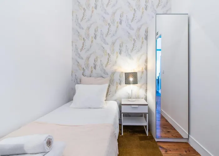 Apartment Liberdade - 7 Bedroom