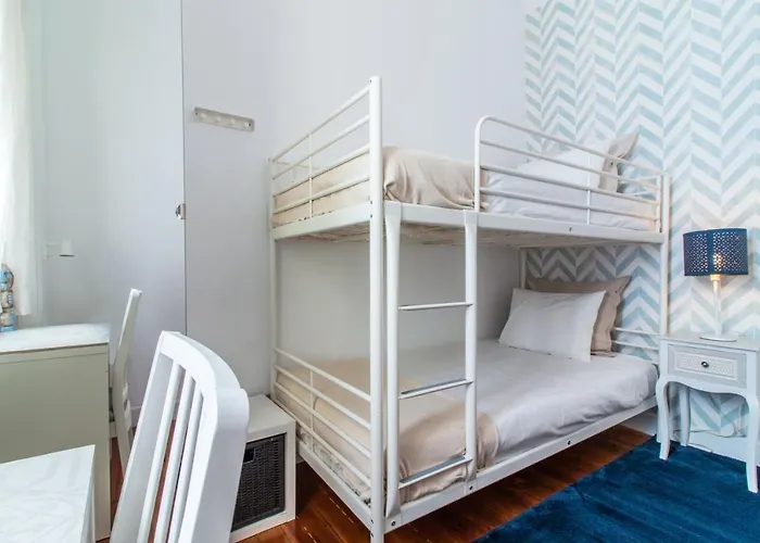 Apartment Liberdade - 7 Bedroom Lisbon